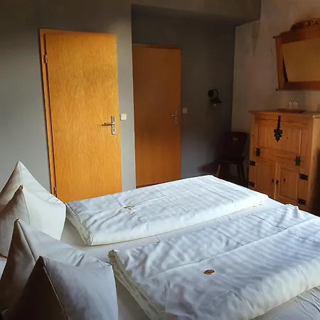 Gaestehaus Stadtschaenke Gasthuis 3*