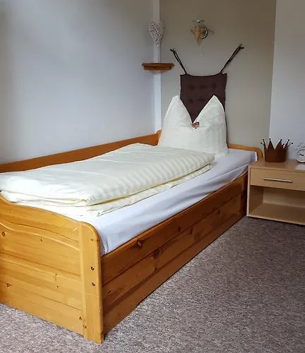 Pensionat Gaestehaus Stadtschaenke 3*